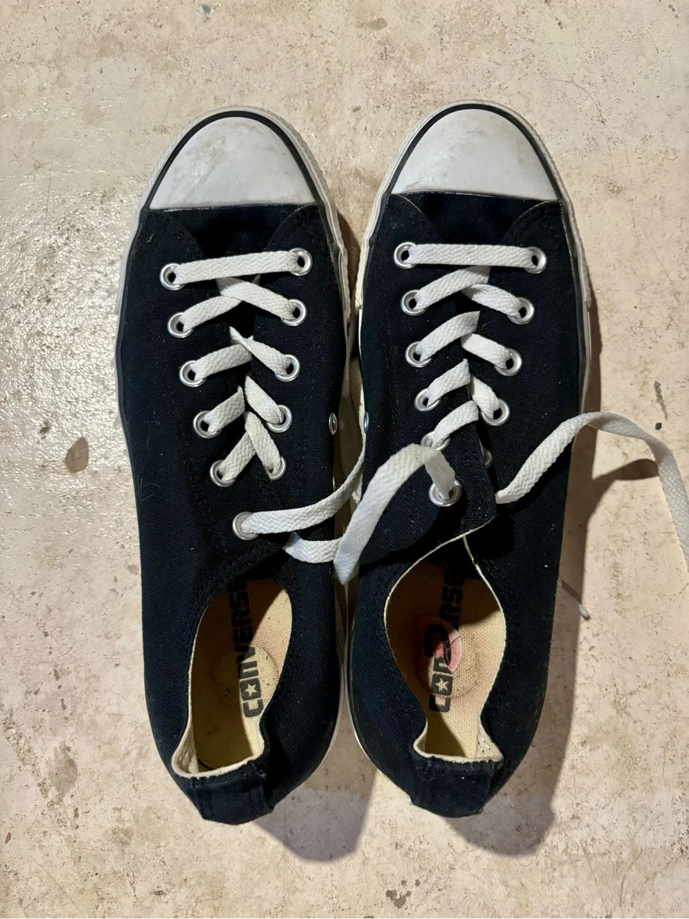 Black Canvas Low-Top Sneakers for Women - Classic Lace-Up Style